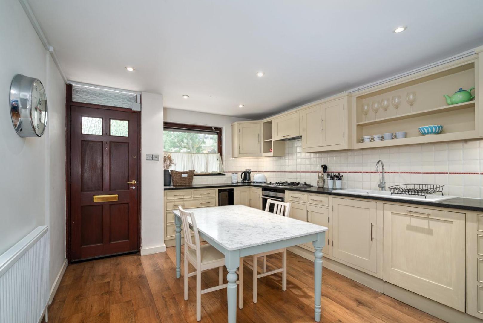 Guestready - Lovely Ground Floor Duplex With Patio In Southbank Apartamento Londres Exterior foto